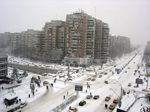 Sector 6, Romania — Lujerului, Militari