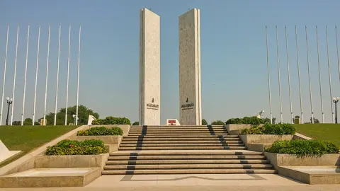 Gujranwala, Pakistan — Nishan-E-Manzil Gujranwala 20140925