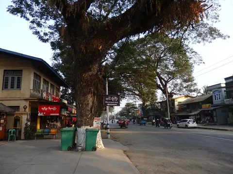 Kalemyo, Myanmar — Kale, Myanmar (Burma) - panoramio (2)