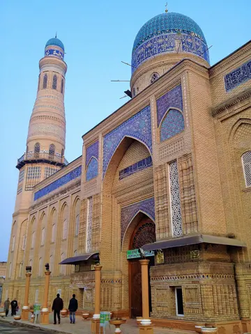Andijon, Uzbekistan — Devonaboy Jome Mosque in Andijan
