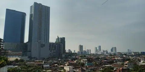 Surabaya, Indonesia — Central Surabaya view taken from JW Marriott Surabaya