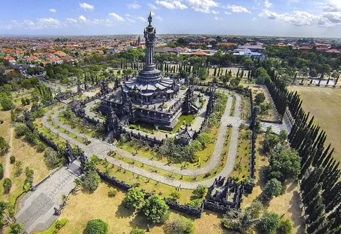 Denpasar, Indonesia — Aerial view of Bajra Sandhi Monument Denpasar Bali Indonesia