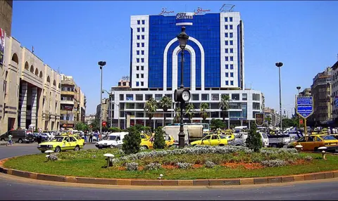 Homs, Syria — Al-Shuhadaa Square - Hims, Syria