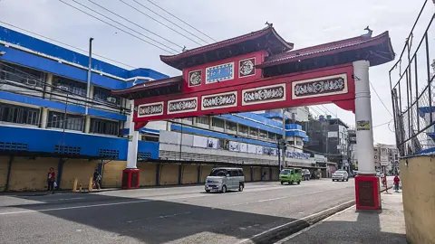 Davao, Philippines — Davao Chong Hua High School