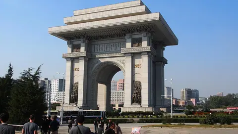 Pyongyang, North Korea — The Arch of Triumph (11360607534)