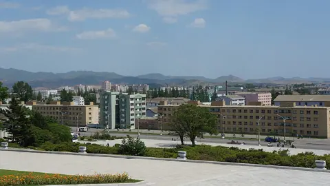 Hamhŭng, North Korea — Hamhung (14298554245)