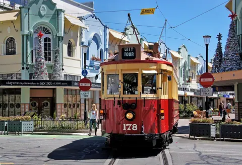 Christchurch, New Zealand — The "Brill" Tram 178.New Regent St Christchurch. (11510530335)