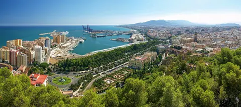 Málaga, Spain — Da Gibralfaro (cropped)2