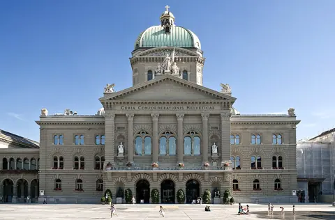 Bern, Switzerland — Bundeshaus Bern 2009, Flooffy