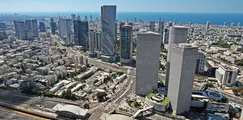 Tel Aviv, Israel — Sarona CBD 01 (cropped)
