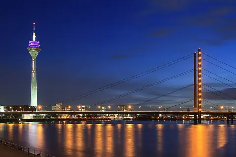 Düsseldorf, Germany — Rheinkniebrücke at night