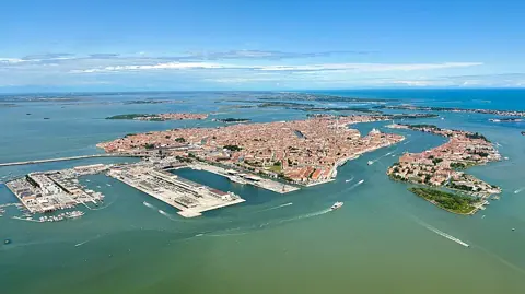 Venice, Italy — Venezia aerial view