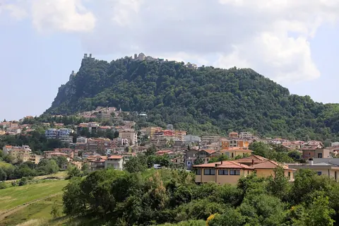 San Marino, San Marino — San marino, veduta del monte titano 02