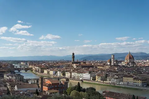 Florence, Italy — Firenze - Piazzale Michelangelo, Firenze, Italy - April 6, 2015 02