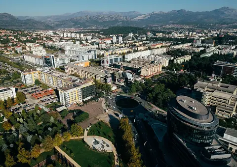 Podgorica, Montenegro — P064720-426794 - Panoramic view of Podgorica