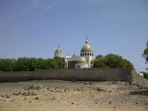Assab, Eritrea — صورة كنيسة في عصب - panoramio