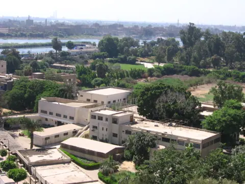 Shubrā al Khaymah, Egypt — 3-D Building on Google Map - panoramio
