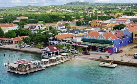 Kralendijk, Caribbean Netherlands — BONAIRE-kralendijk-hafen-2