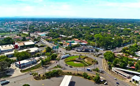 Chinandega, Nicaragua — Acceso principal Ciudad de Chinandega