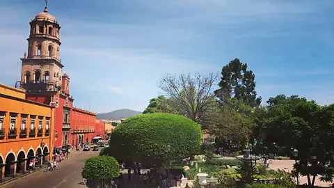 Santiago de Querétaro, Mexico — Panorámica Jardín Zenea