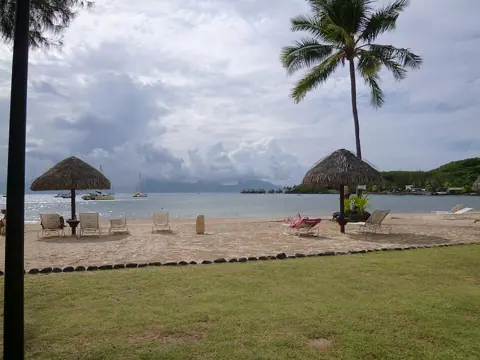 Faaa, French Polynesia — Sofitel Tahiti Maeva Beach Resort - panoramio (12)