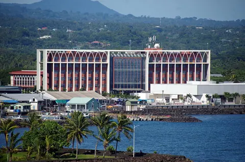 Apia, Samoa — WS-apia-regierg