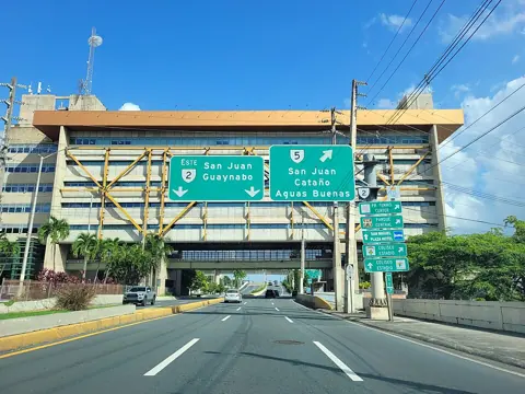 Bayamón, Puerto Rico — Carretera PR-2, intersección con la carretera PR-5, Bayamón, Puerto Rico (1)