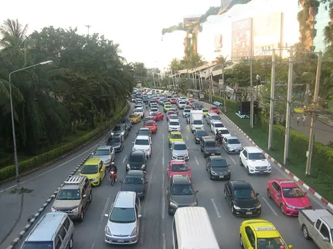 Bang Khae, Thailand — Car in Bangkok