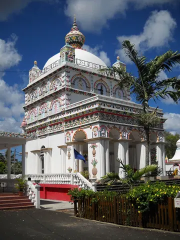 Triolet, Mauritius — Maheswarnath Shiv Mandir (6)